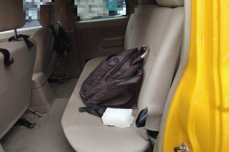 Used Nissan ZN Van 2013 2.4L Two-Wheel Drive Standard Model with 5 Seats