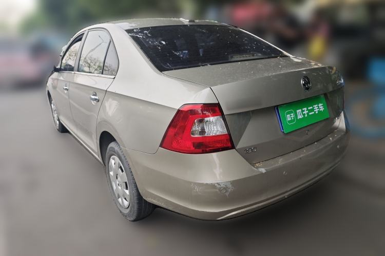 Used Skoda Rapid 2016 1.6L Manual Front-Wheel-Drive Version Rear Left 45 Deg