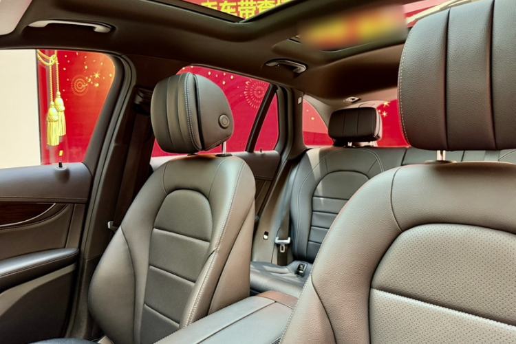 Used Mercedes-Benz GLC 2018 Facelift GLC 260 4MATIC Luxury Edition