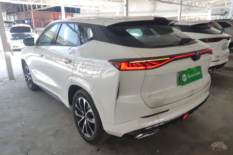 Used Changan UNI-Z New Energy 2024 Blue Whale Smart Electric iDD 125km Beyond Edition
