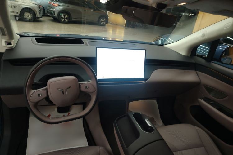 Used Hongqi Tiangong 06 2025 660 4x4 Smart Selection Edition
