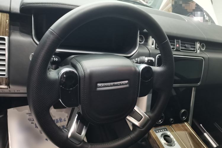 Used Land Rover Range 2018 3.0 SC V6 Vogue Extended-Length Model Steering Wheel