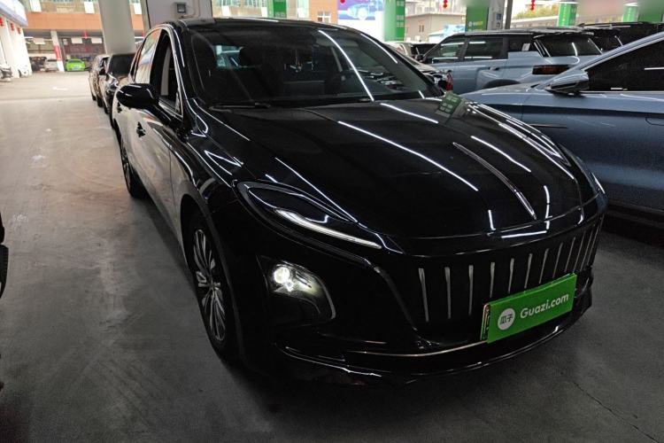 Used Hongqi E-QM5 2022 431 km Charge & Enjoy Edition Exterior 1