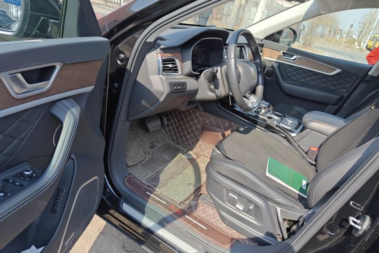 Used Hongqi HS7 2022 2.0T DCT Two-Wheel Drive Smart Connect Flagship Edition 7 Seats
