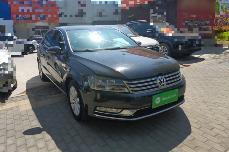 Used Volkswagen Magotan 2013 1.8TSI Premier Model Front Right 45 Deg