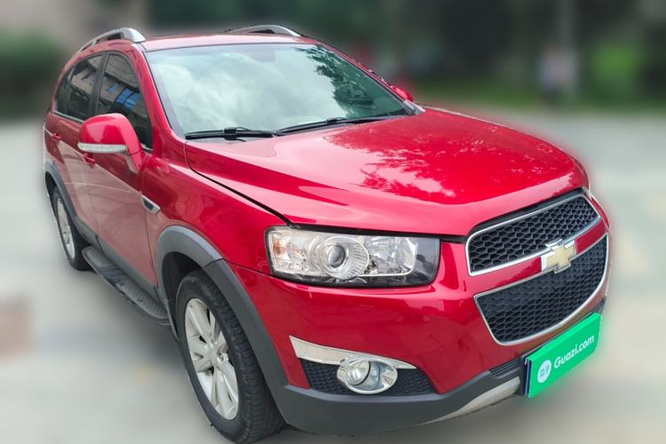 Used Chevrolet Captiva 2014 2.4L 4x4 Flagship Edition 7 Seats
