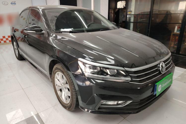 Used Volkswagen Passat 2017 280TSI DSG Luxury Edition
