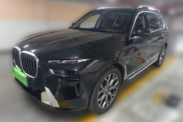 Used BMW X7 2024 xDrive40i Luxury Package – Leading Model