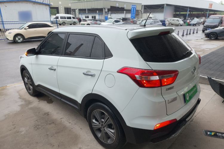 Used Hyundai ix25 2015 1.6L Automatic Two-Wheel Drive Smart GLS Trim Rear Left 45 Deg