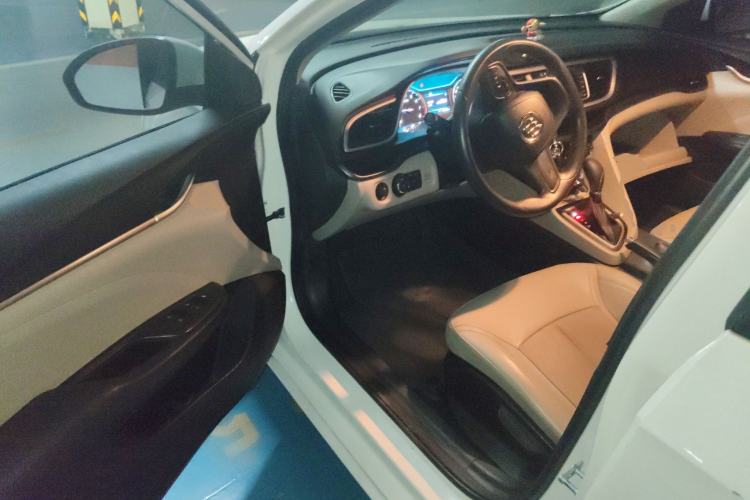 Used Buick GT 2017 18T Dual-Clutch Elite Model
