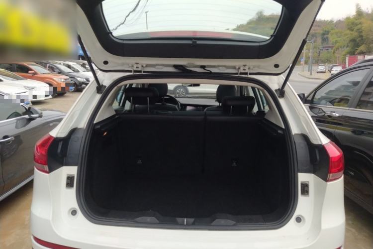 Used Haval H2s 2017 Red-Label 1.5T Dual-Clutch Luxury Model
