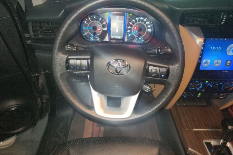 Used Toyota Fortuner 2016 2.7L Middle East Version
