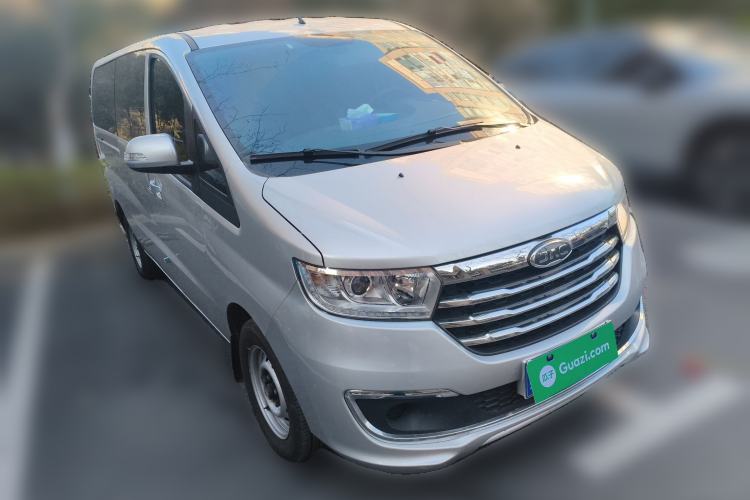 Used JAC Refine M3 2023 PLUS 1.5T 7/8-seat Comfort Edition Front Right 45 Deg