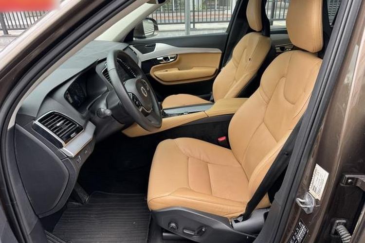 Used Volvo XC90 2015 T6 Zhiyi Edition 7-Seater
