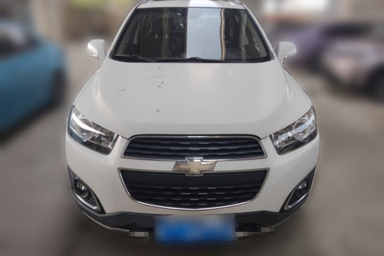 Used Chevrolet Captiva 2015 2.4L 4x4 Flagship Edition 7-Seater Front