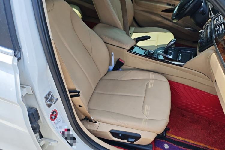 Used BMW 3 Series 2013 320Li Fashion Model
