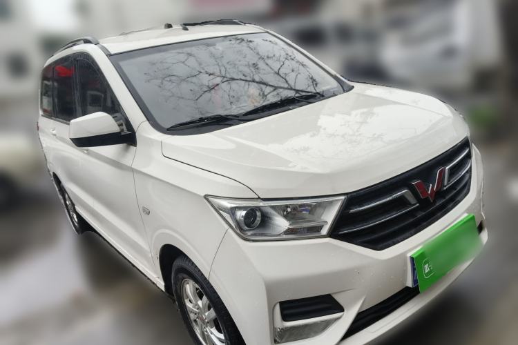 Used Wuling Hongguang 2021 1.5L Facelifted S Comfort Version with Electric Power Steering LAR Front Right 45 Deg
