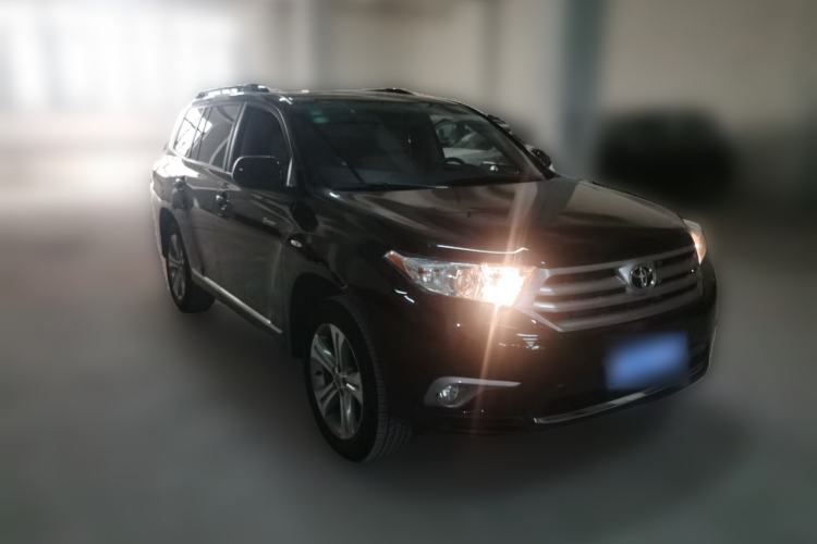 Used Toyota Highlander 2013 2.7L Two-Wheel Drive 7-Seater Zijin Edition Front Right 45 Deg