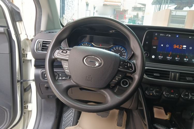 Used GAC Group ix4 2018 Luxury Edition Steering Wheel