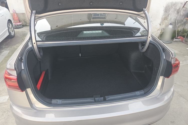 Used Volkswagen Bora 2021 1.5L Automatic Comfort Smart Connect Edition Trunk