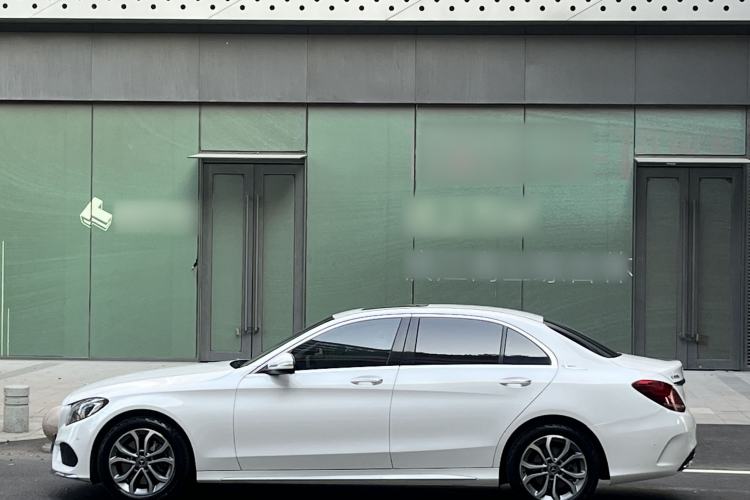 Used Mercedes-Benz C-Class 2018 C 180 L Fashion Edition Sport Version Exterior 11