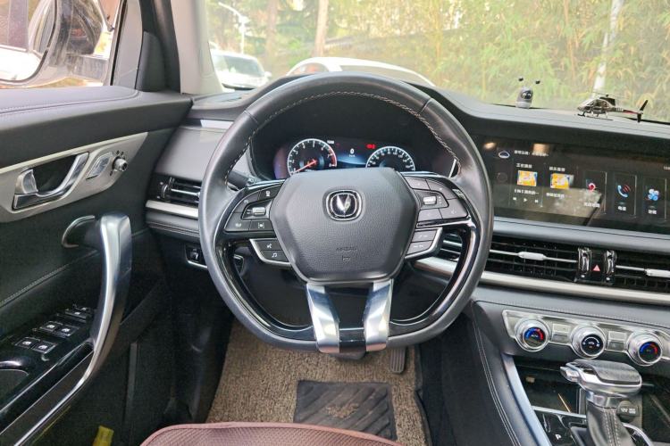 Used CHANGAN CS95 2019 2.0T Four-Wheel Drive Prestige Version