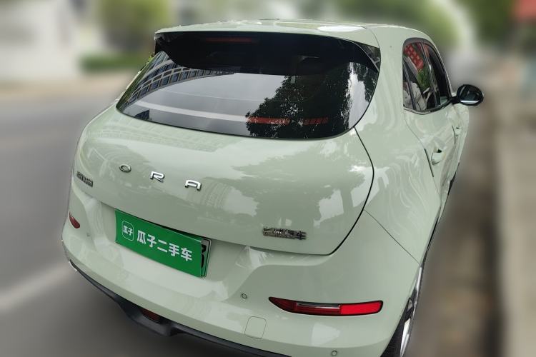 Used ORA Good Cat 2023 401 km Standard Range Premium Version Lithium Iron Phosphate Rear Right 45 Deg