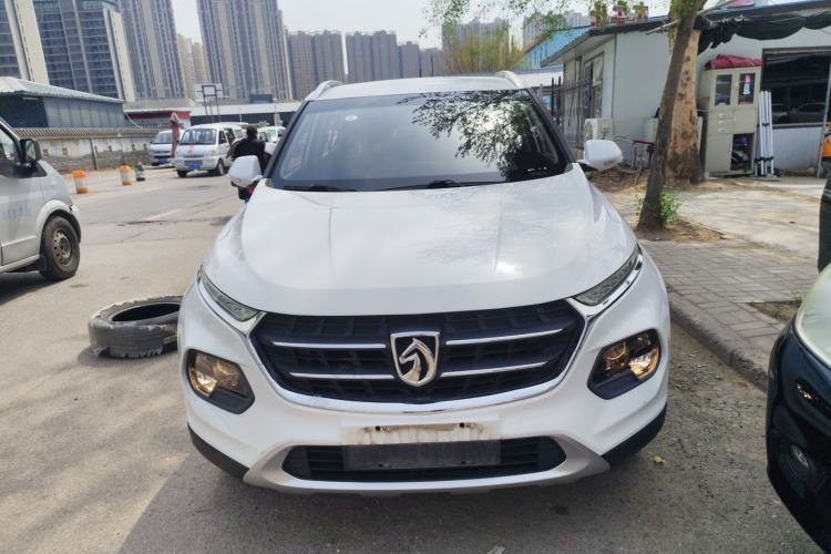 Used Baojun 510 2017 1.5L Manual Fashion Model Front