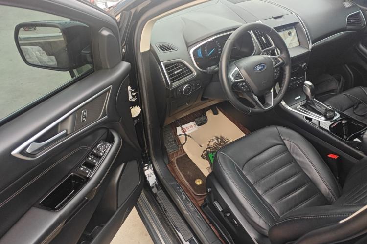 Used Ford Edge 2018 EcoBoost 245 Two-Wheel-Drive Titanium 7-Seater China V Standard
