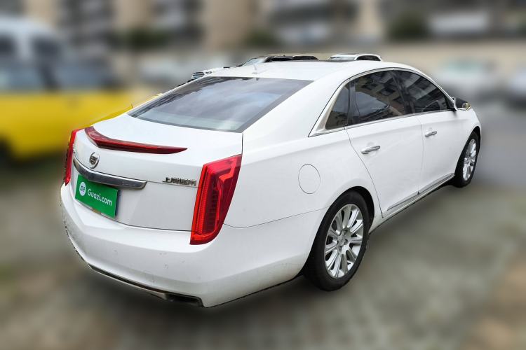 Used Cadillac XTS 2013 28T Luxury Model