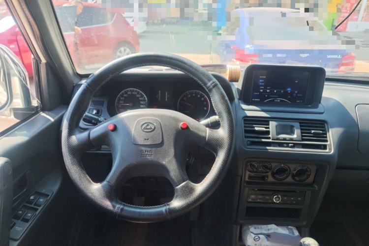 Used Leopaard Heijingang  Steering Wheel