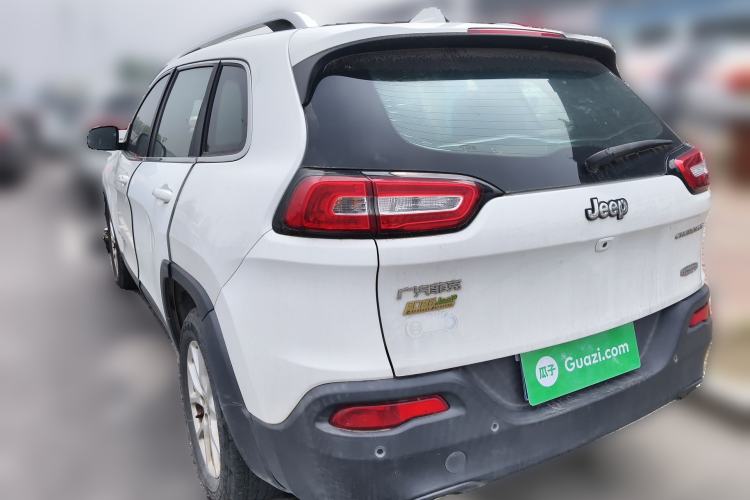 Used Jeep Cherokee 2017 2.0L Superior Edition Rear Left 45 Deg