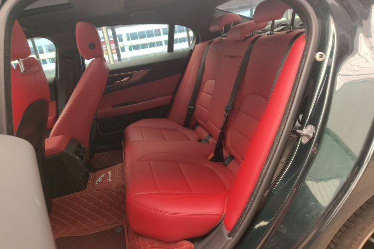 Used Jaguar XEL 2023 2.0T 250 PS R-DYNAMIC S Advanced Sport Edition Left Rear Seat