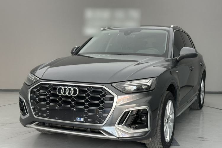 Used Audi Q5L 2022 40T Luxury Dynamic Model Front Left 45 Deg