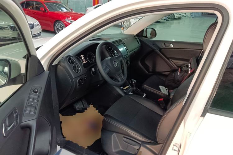 Used Volkswagen Tiguan L 2017 300TSI Automatic Two-Wheel Drive Silk Road Luxury Edition