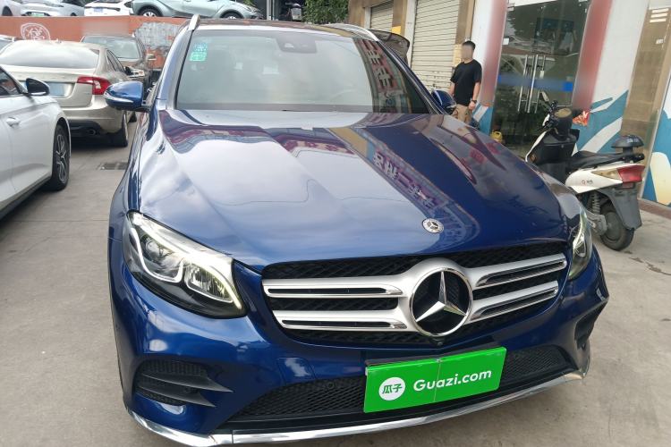 Used Mercedes-Benz GLC 2017 GLC 260 4MATIC Luxury Model Front