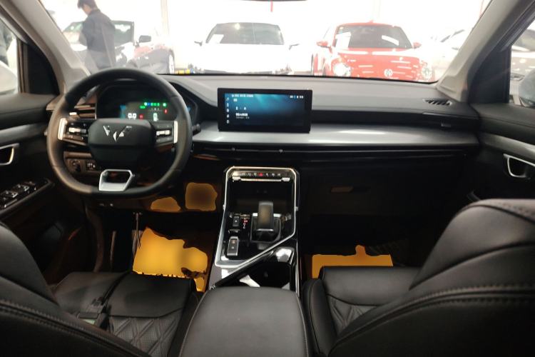 Used Wuling Asta 2022 2.0L DHT Electric-Speed Version