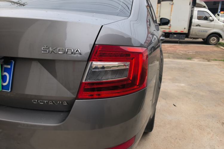 Used Skoda Octavia 2015 1.6L Automatic Yijie Edition