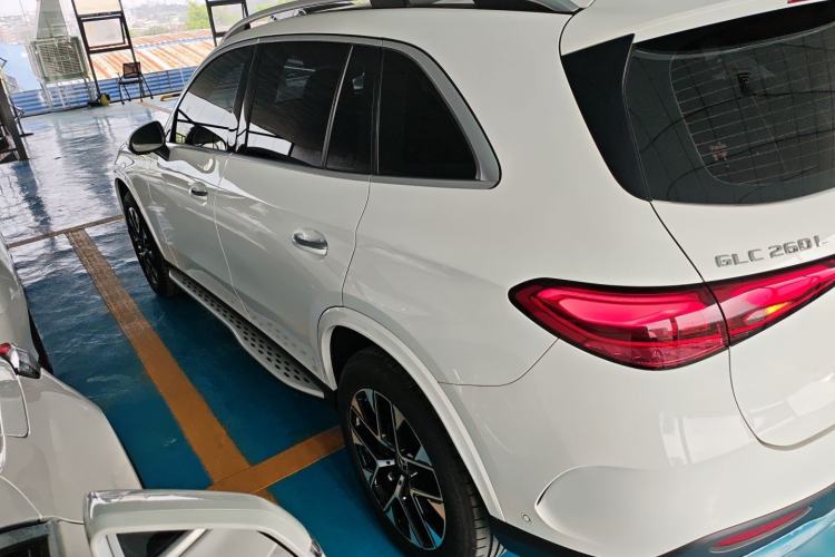 Used Mercedes-Benz GLC 2023 GLC 260 L 4MATIC Luxury 7-Seater
