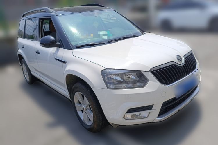 Used Skoda Yeti 2016 1.4TSI DSG Advanced Edition Front Right 45 Deg