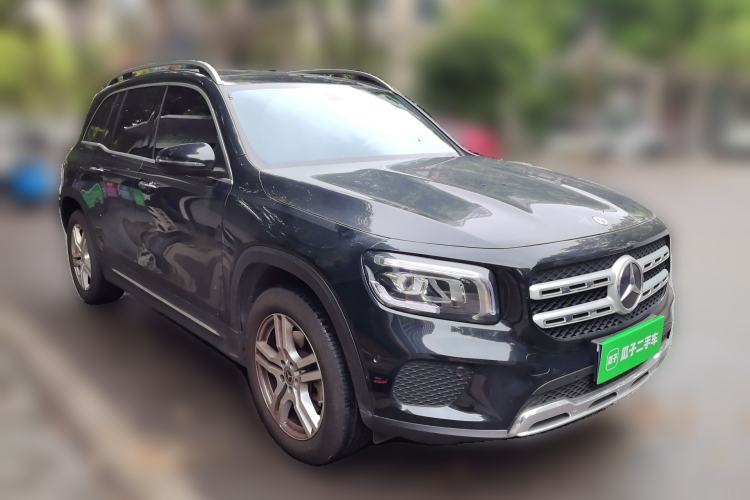 Used Mercedes-Benz GLB 2023 GLB 220 Sport Edition Front Right 45 Deg