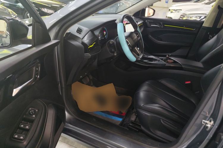 Used Roewe i5 2021 1.5L CVT Diamond Edition