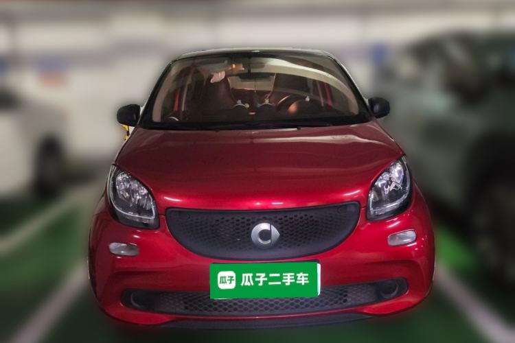 Used smart forfour 2016 1.0L 52 kW Dynamic Edition
