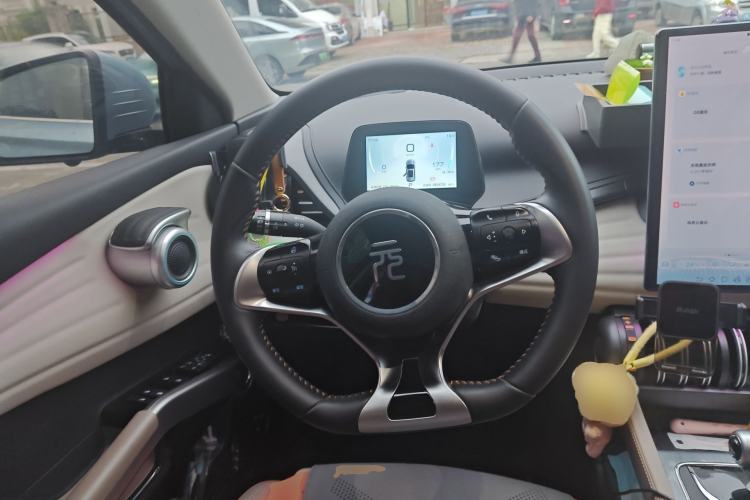 Used BYD Yuan PLUS 2023 Champion Edition 510KM Leading Model Steering Wheel