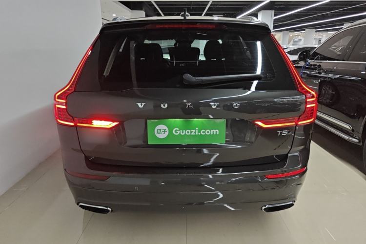 Used Volvo XC60 2019 T5 4x4 Smart Edition China VI Standard Rear