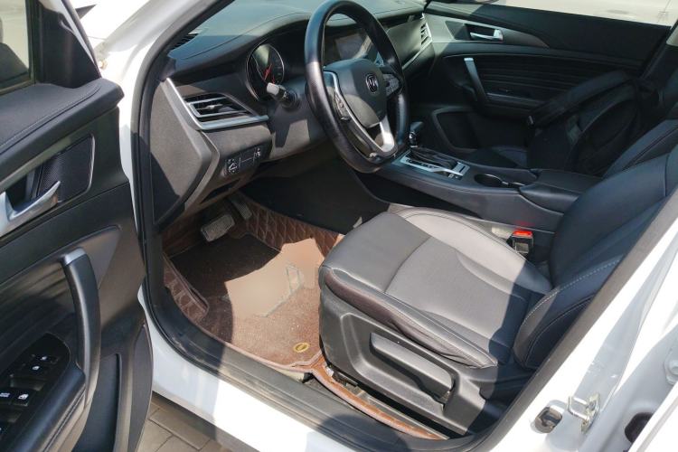 Used CHANGAN CS35PLUS 2021 Honor Million Edition 1.6L CVT Elite Model Driver Seat