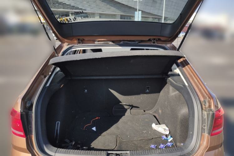 Used Volkswagen Gran Lavida 2017 180TSI DSG Comfort Edition Trunk