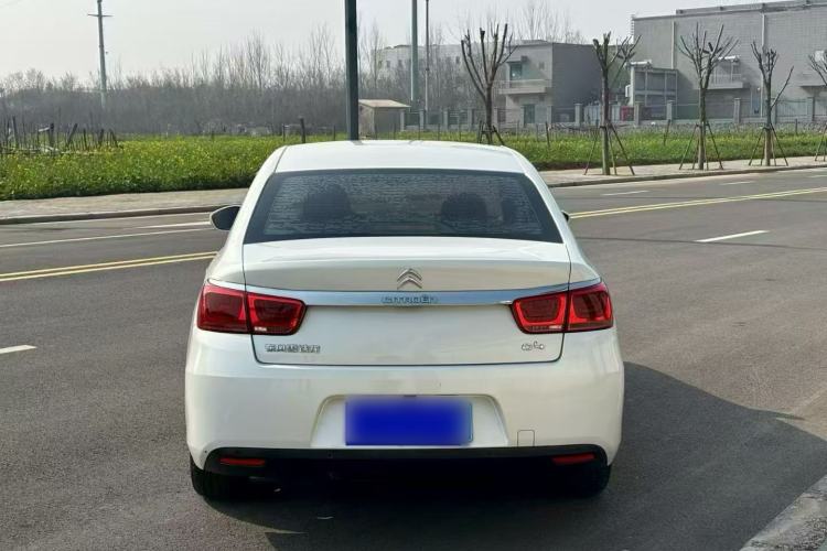 Used Citroen C4 Sega 2016 1.6L Manual Luxury Model Exterior 5