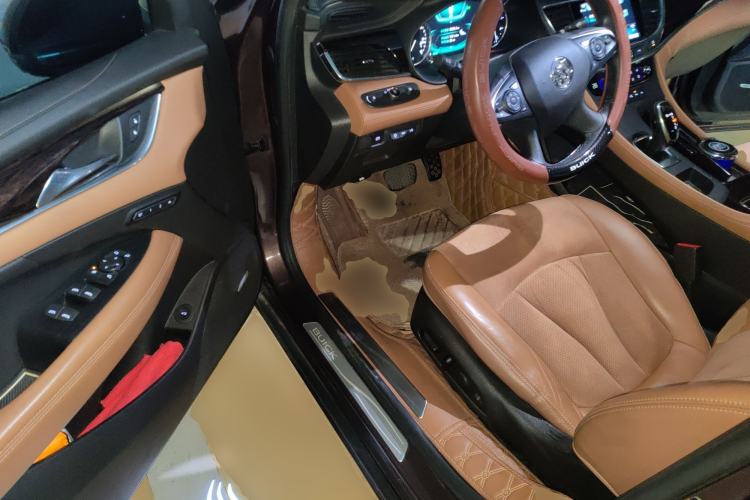 Used Buick LaCrosse 2018 28T Luxury Model