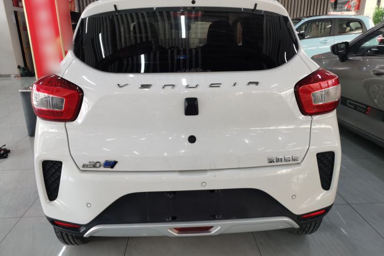 Used Venucia e30 2020 Elite Edition
